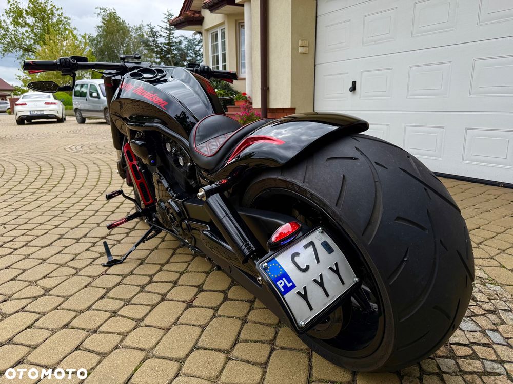 Harley-Davidson V-Rod Muscle - 4