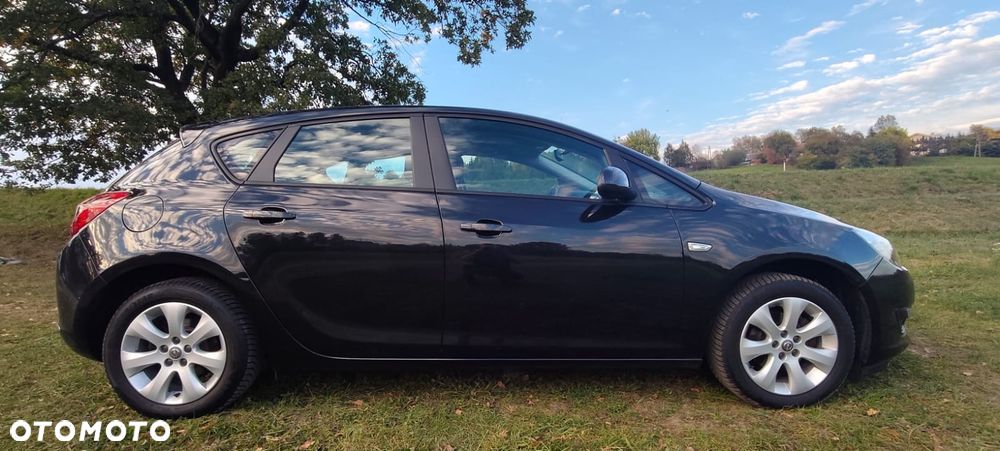 Opel Astra - 13