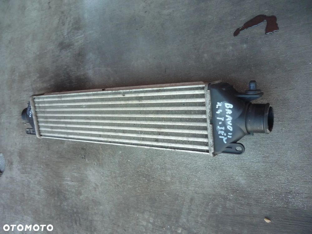 FIAT BRAVO II 1.4 T-JET INTERCOOLER - 2