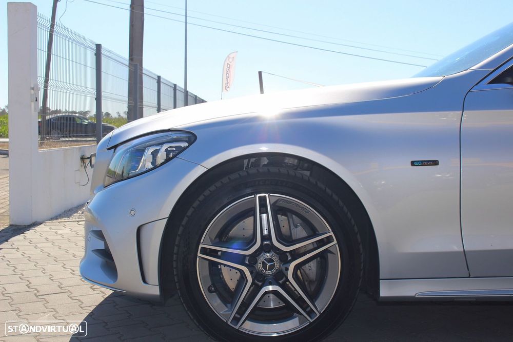 Mercedes-Benz C 300 de AMG Line - 17