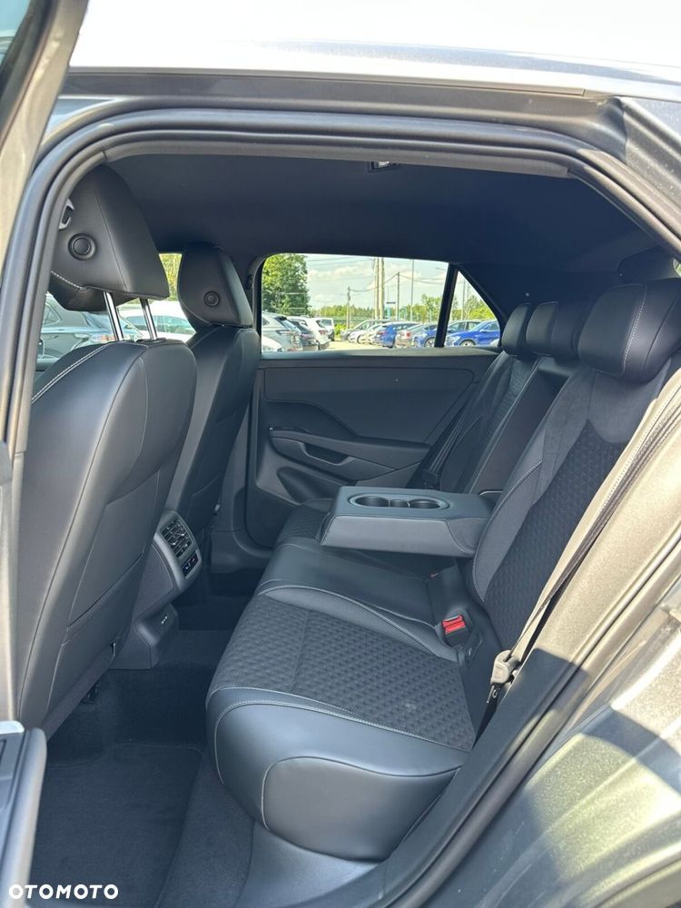 Volkswagen T-Roc 1.5 eTSI R-Line DSG - 16