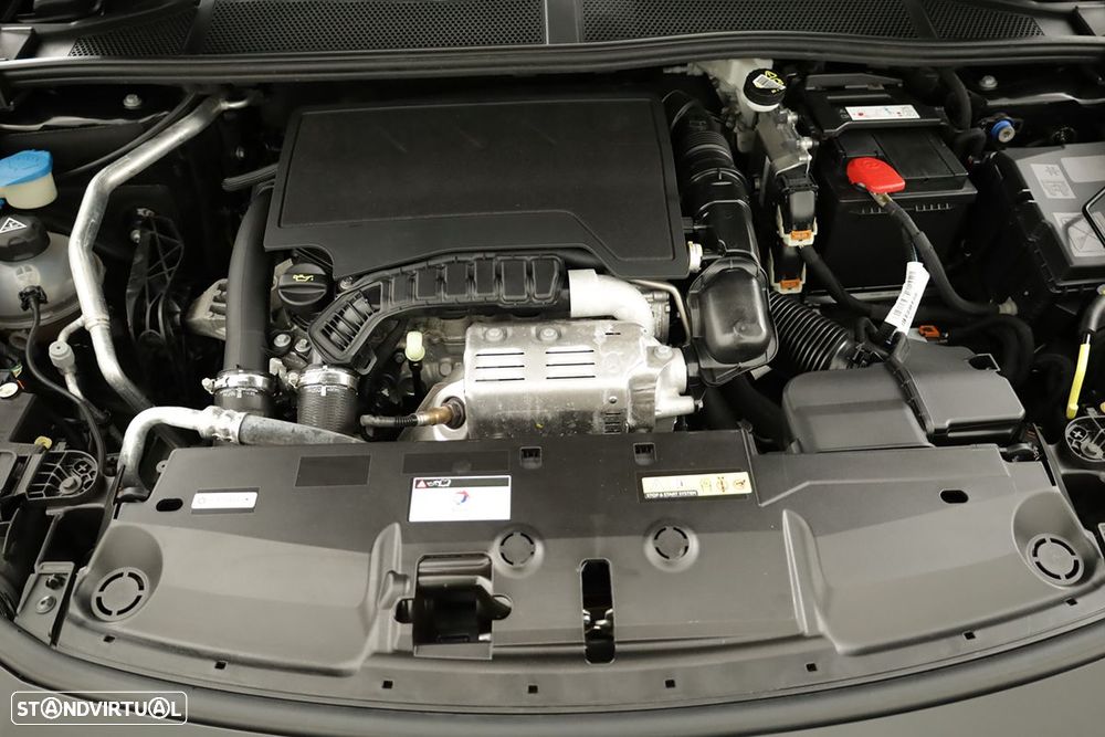 Peugeot 308 1.2 PureTech GT EAT8 - 24