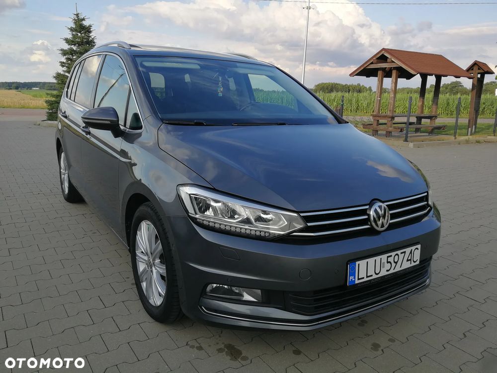 Volkswagen Touran - 2