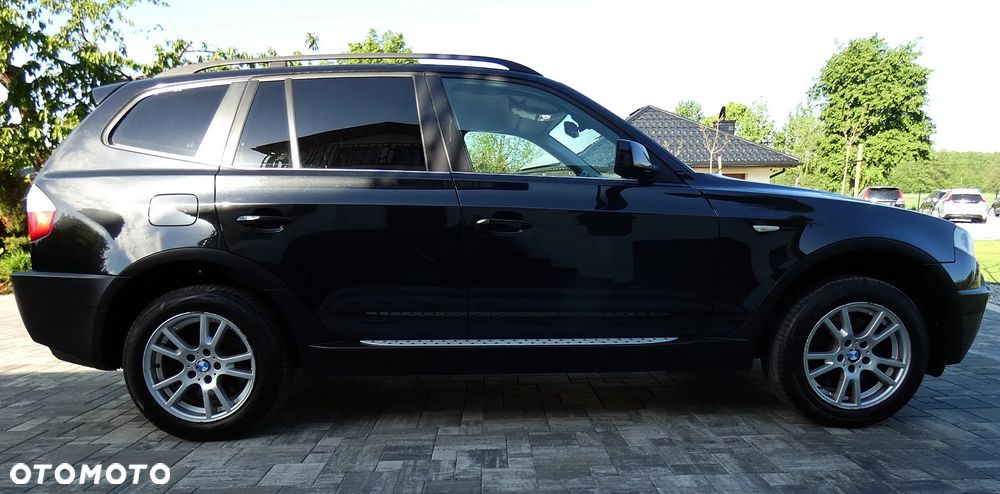 BMW X3 2.5i - 10