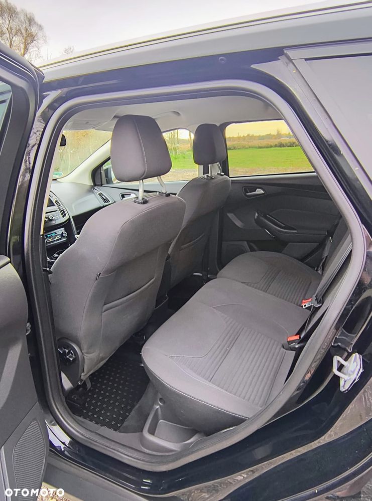 Ford Focus - 18