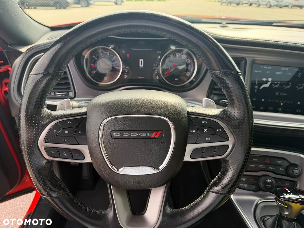 Dodge Challenger 5.7 R/T - 15