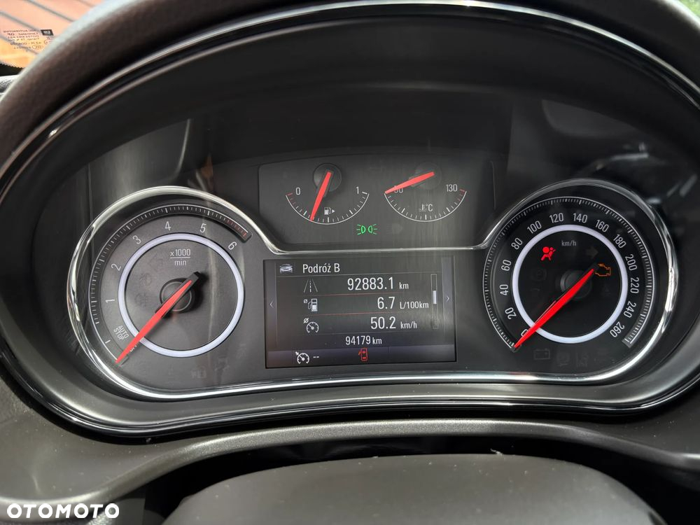 Opel Insignia - 9