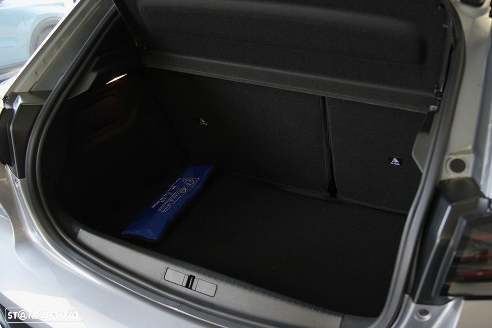 Peugeot 208 1.2 Edition - 9