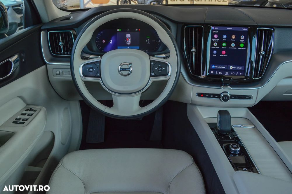 Volvo XC 60 T6 AWD Ultra Black Edition - 24