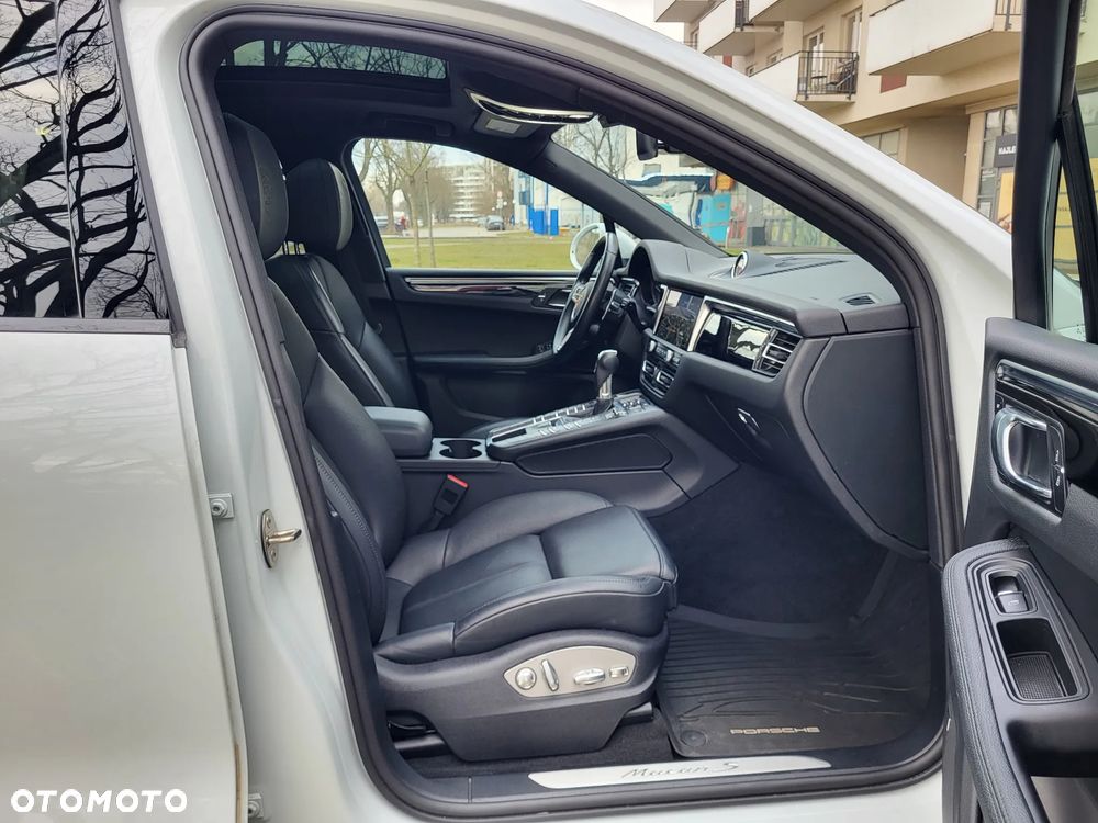 Porsche Macan S PDK - 36