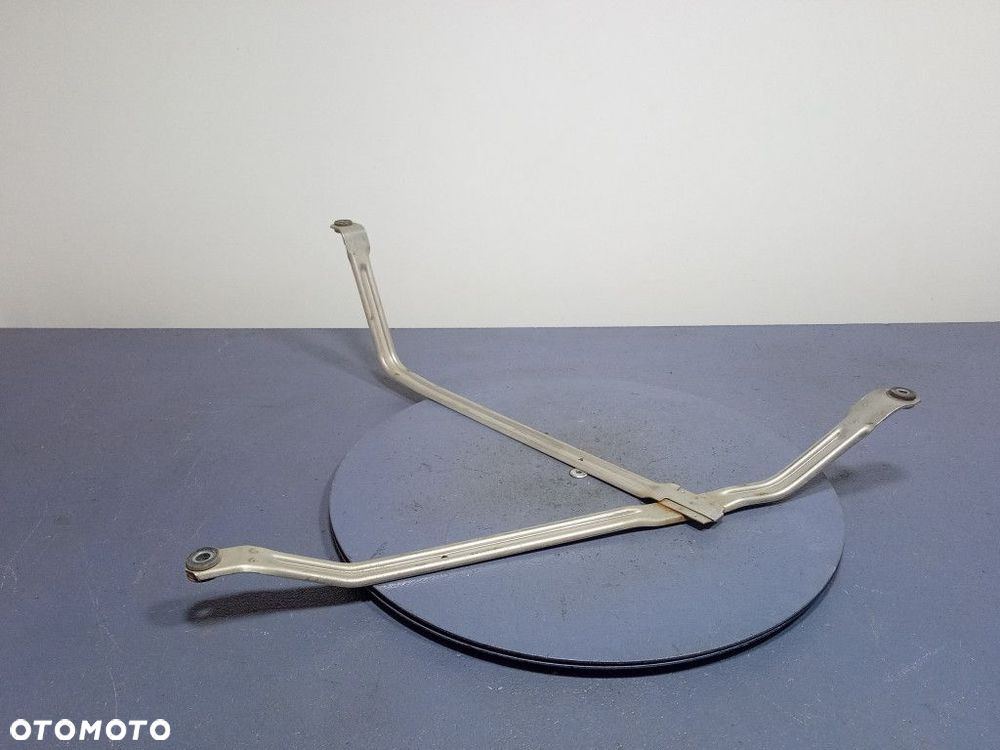 BMW X5 G05 BENZYNA ZACZEP MOCOWANIE ZBIORNIKA BAKU 7468279 - 2