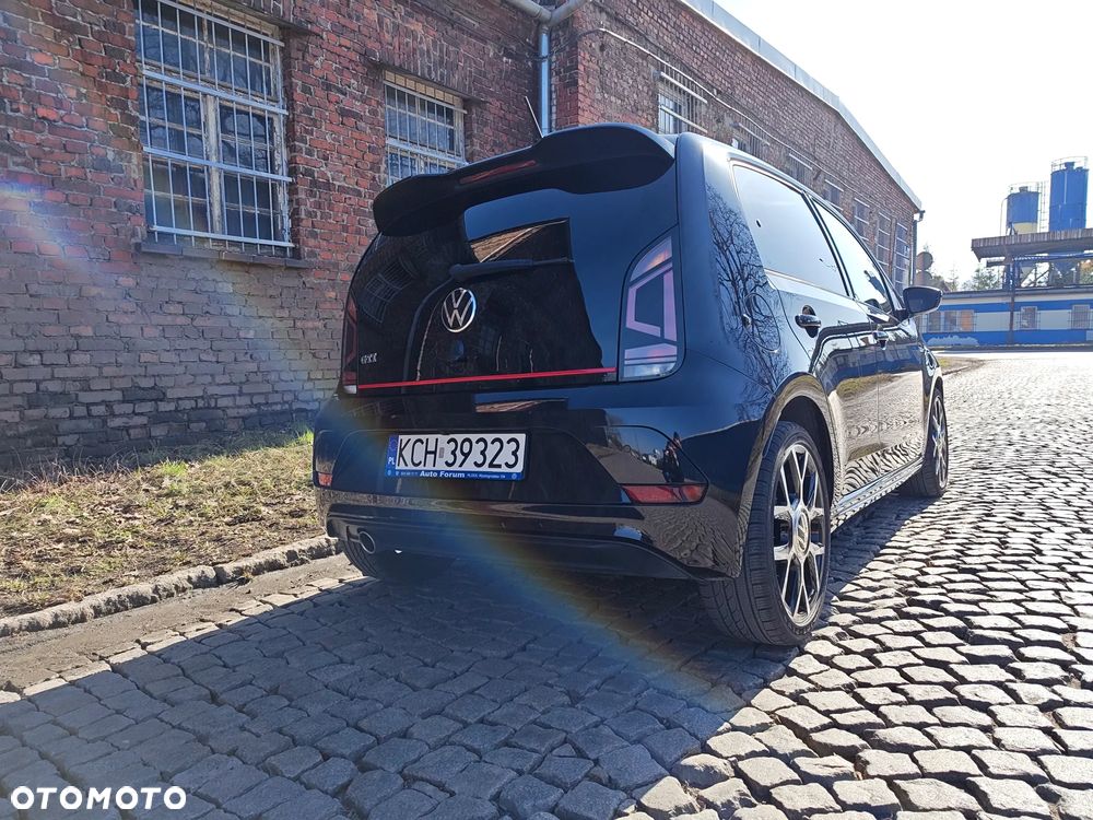 Volkswagen up! - 3
