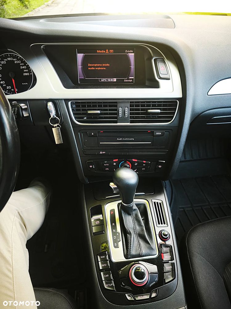 Audi A4 Avant - 15