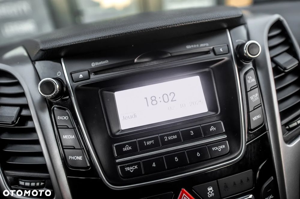 Hyundai i30 1.6 GDI BlueDrive Comfort - 26