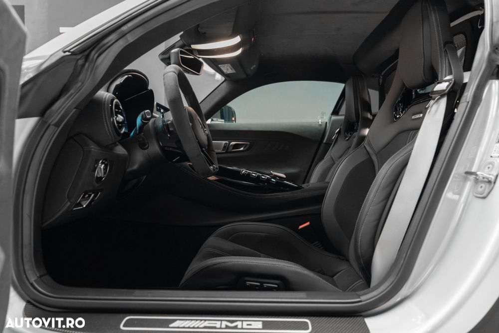 Mercedes-Benz AMG GT - 14