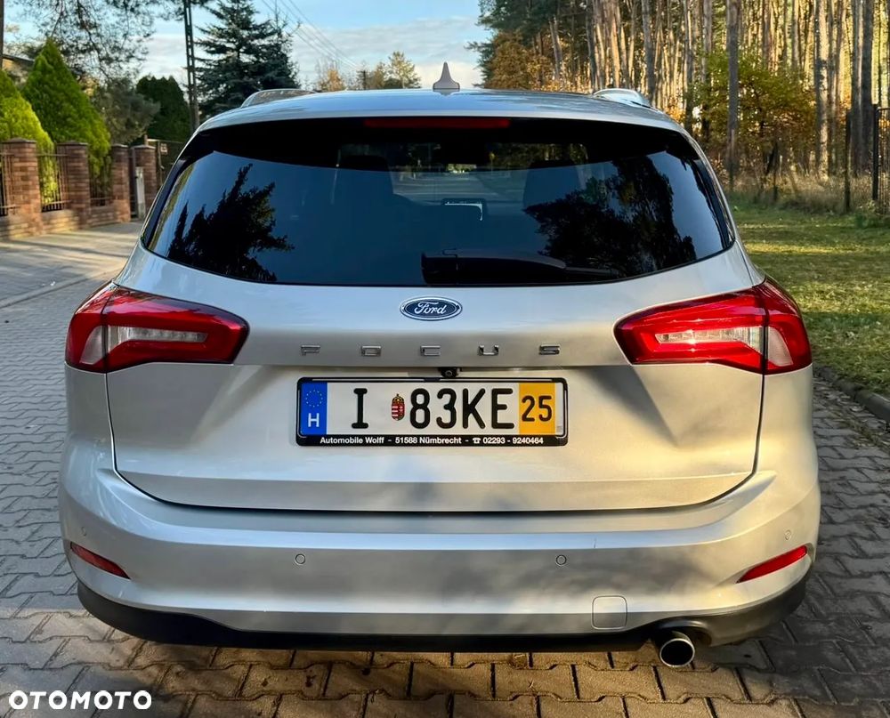 Ford Focus Turnier 1.5 EcoBlue Start-Stopp-System TITANIUM - 5