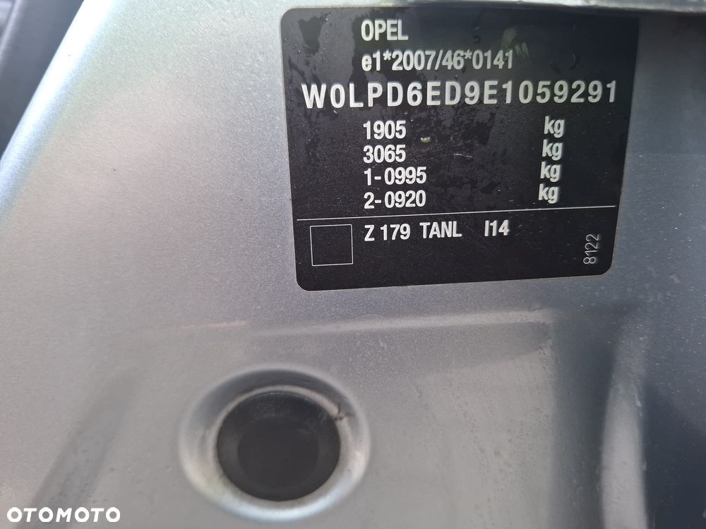 Opel Astra 1.6 Enjoy - 9