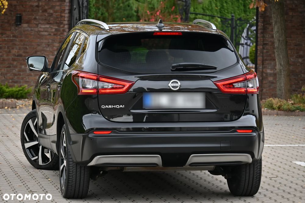 Nissan Qashqai 1.2 DIG-T Xtronic TEKNA+ - 19