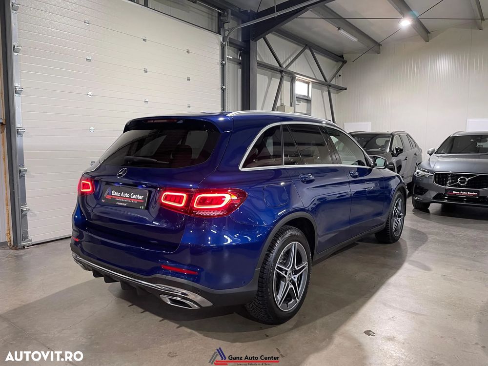 Mercedes-Benz GLC 300 d 4Matic 9G-TRONIC AMG Line - 3