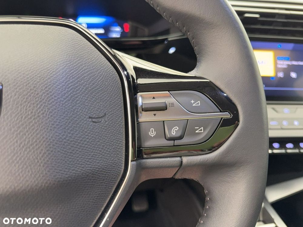 Peugeot 308 - 23