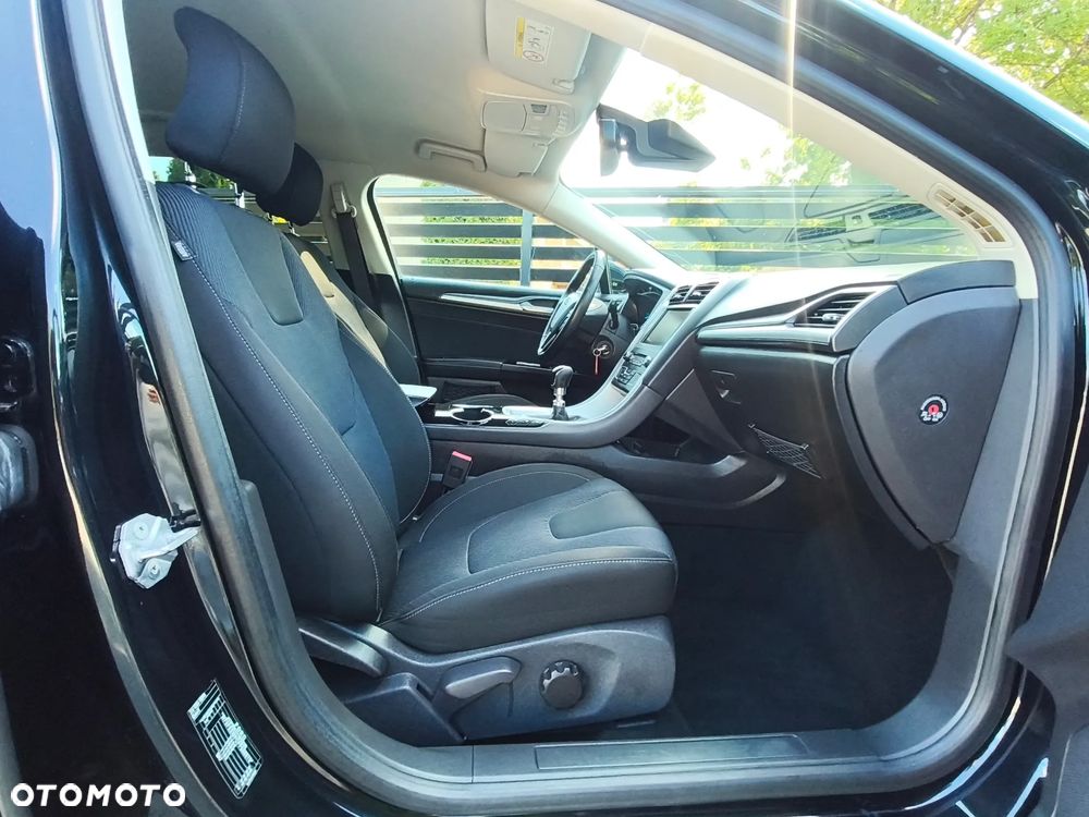 Ford Mondeo 2.0 EcoBlue Titanium - 31
