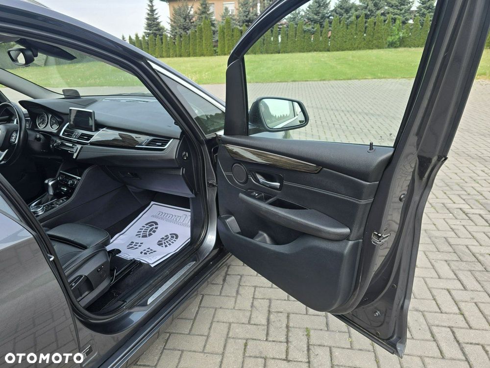 BMW Seria 2 - 32