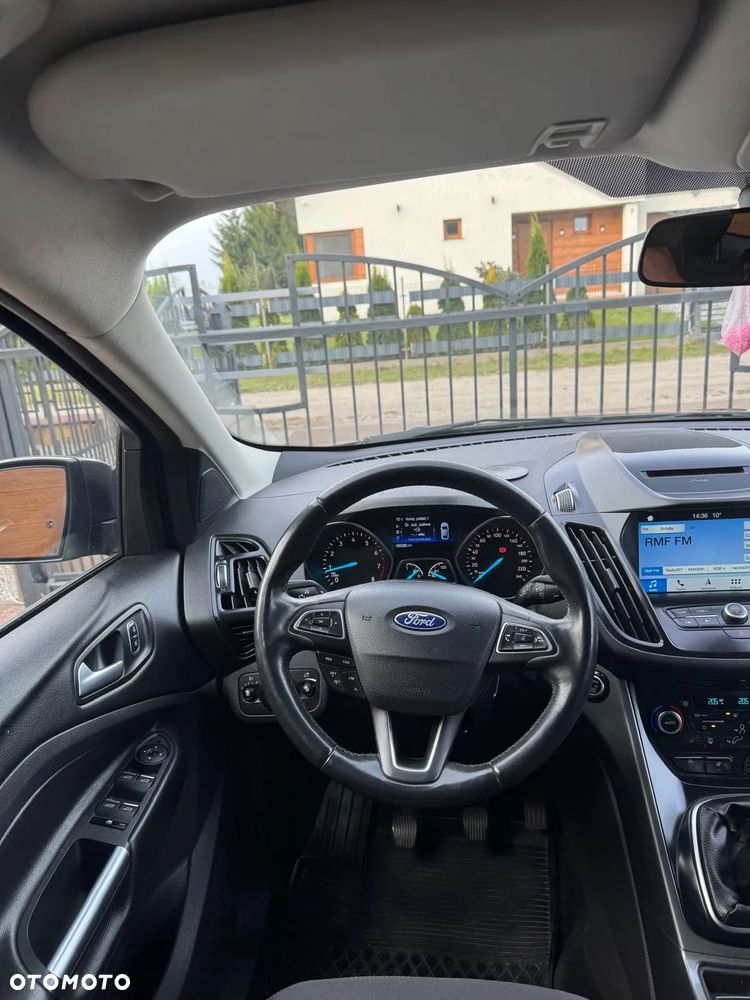 Ford Kuga - 15