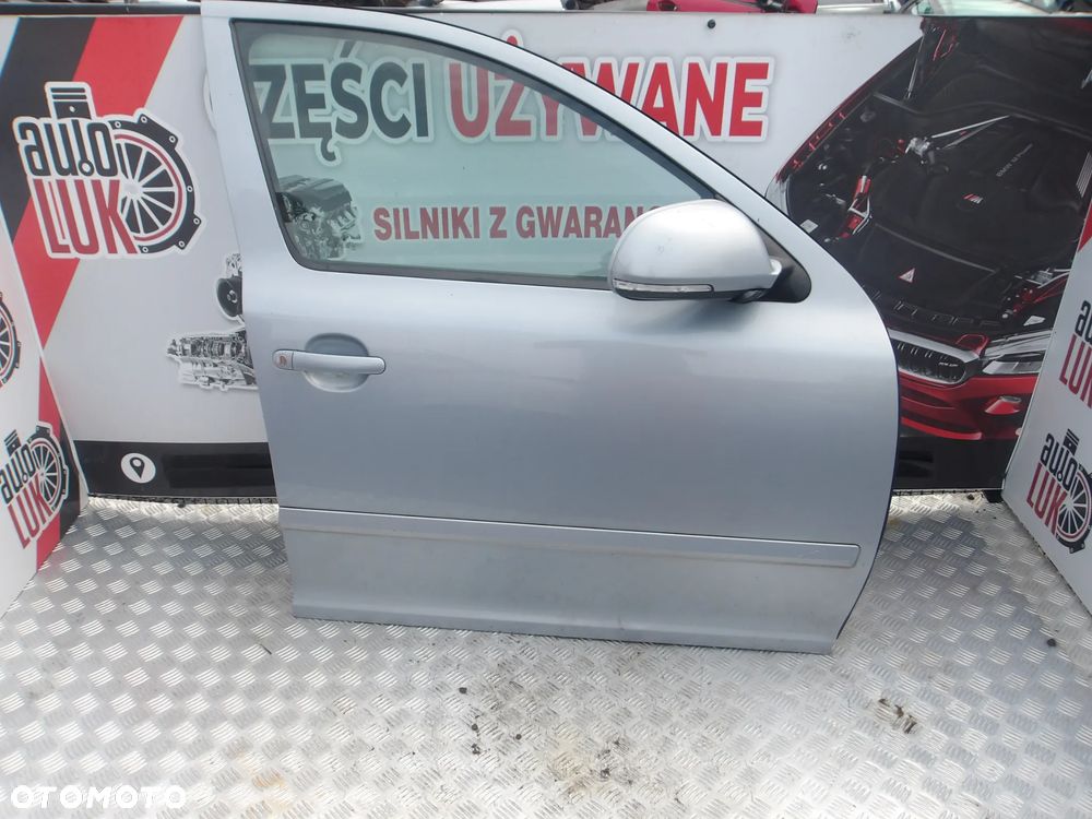 DRZWI PRAWE PRZEDNIE SKODA OCTAVIA II 2 KOMBI