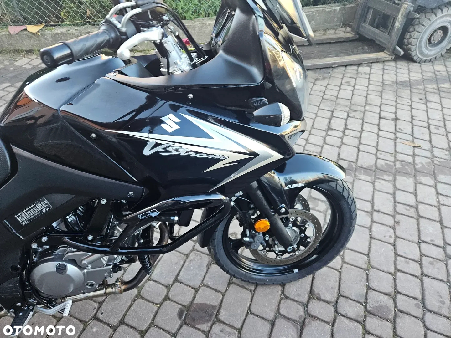 Suzuki DL - 20