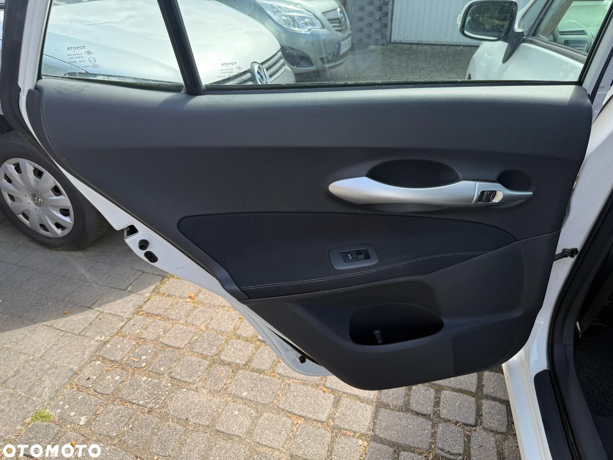 Toyota Auris 2.0 D-4D Executive - 20