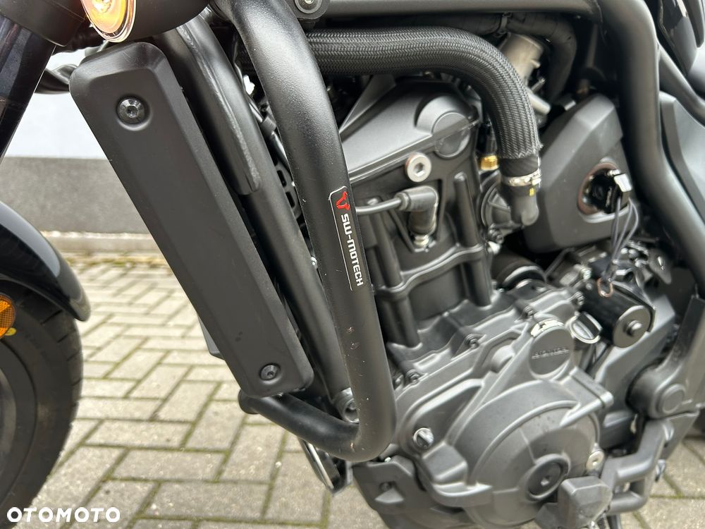 Honda CMX - 10