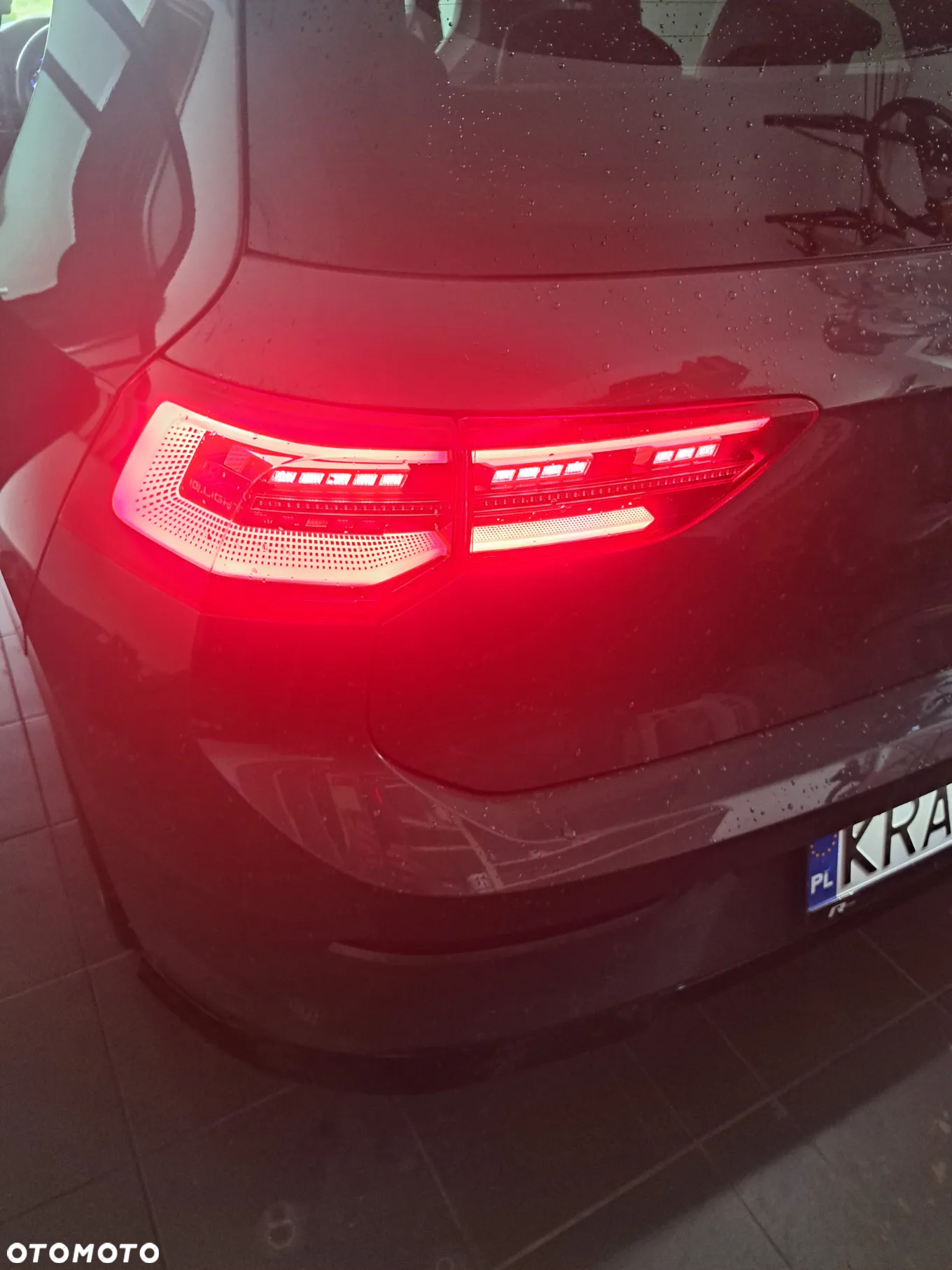 Volkswagen Golf 2.0 TDI SCR DSG R-Line - 8
