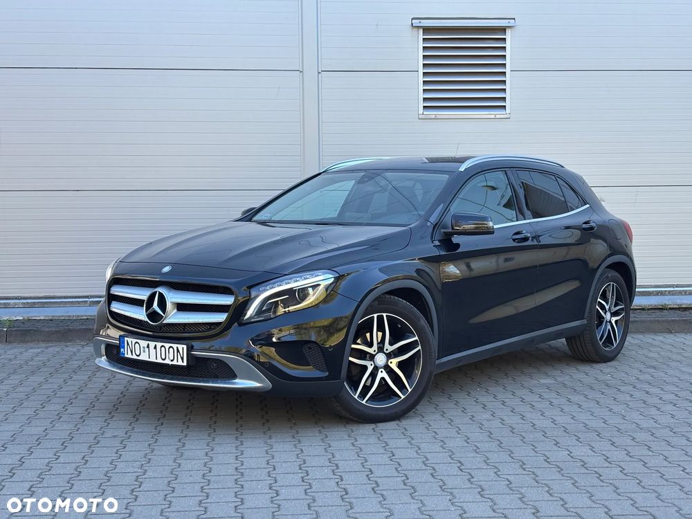 Mercedes-Benz GLA 200 7G-DCT Urban - 1