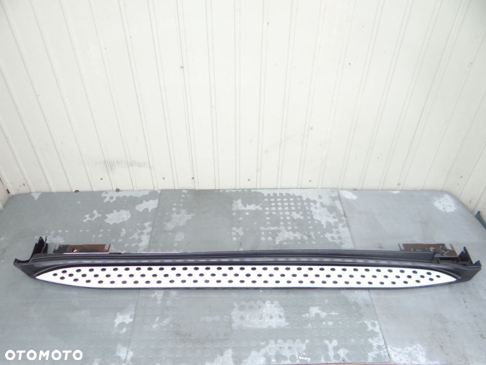 ML W164 Listwa progowa prawa stopien AMG - 1