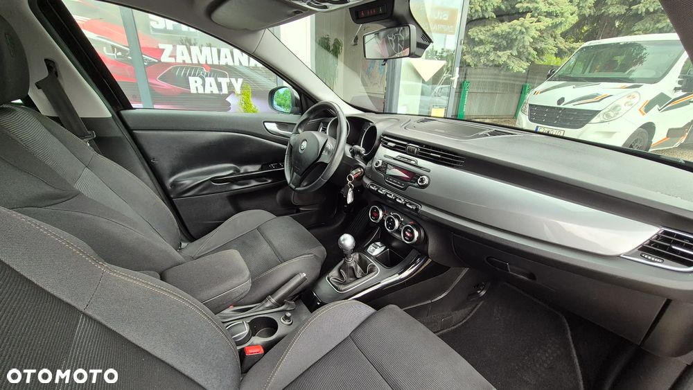 Alfa Romeo Giulietta 1.6 JTDM 16V Impression - 19
