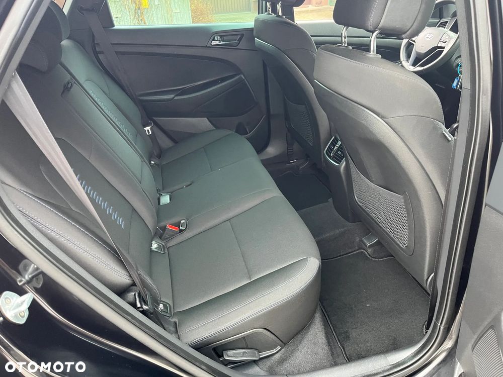 Hyundai Tucson blue 1.6 GDi 2WD Passion - 15