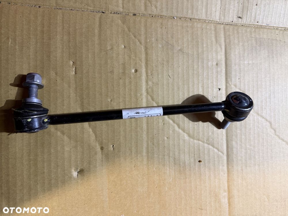 Stabilizator Tesla Model 3 Nr. 1188396-00-B. - 1