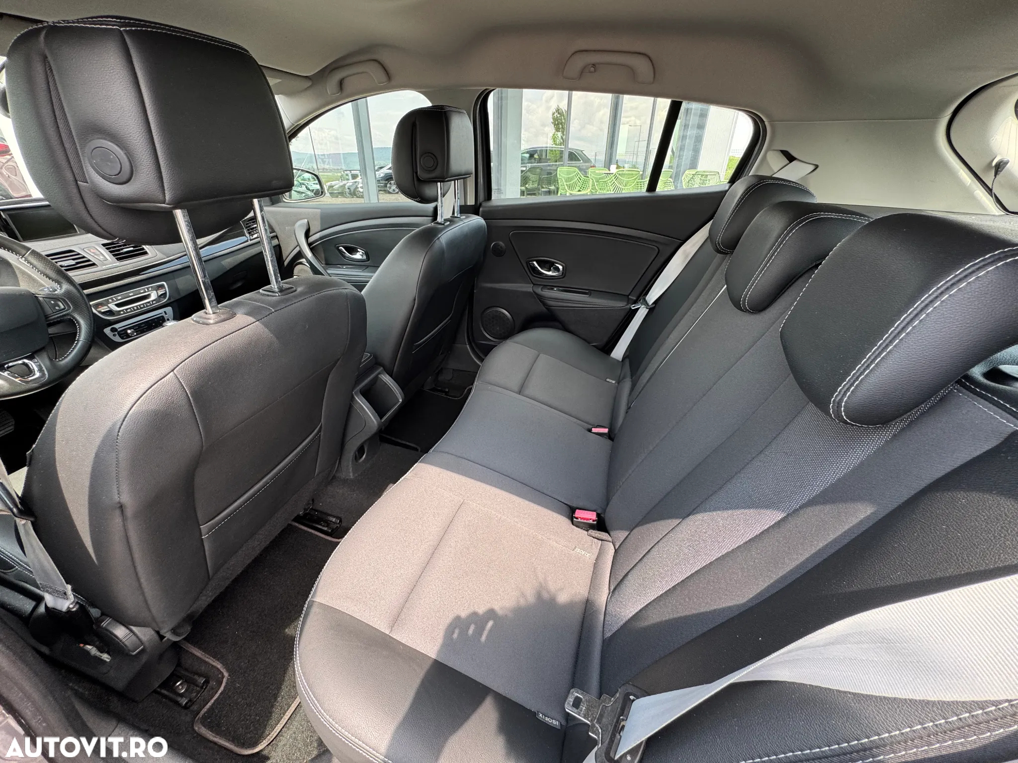 Renault Megane dCi 110 FAP EDC Bose Edition - 16