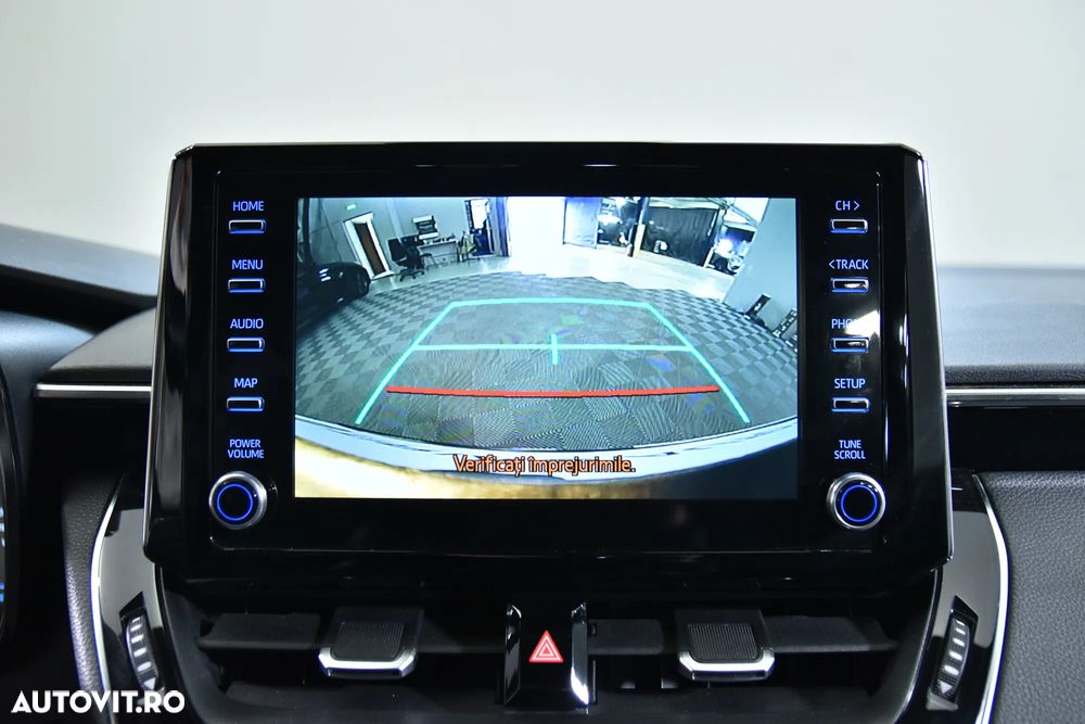 Toyota Corolla 1.8 HSD Business - 20