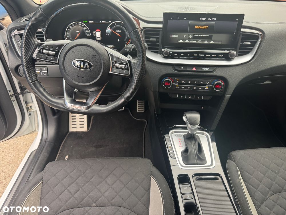 Kia ProCeed 1.6 CRDi Eco-Dynamics+ (48V Mild-Hybrid) DCT7 GT LINE - 19