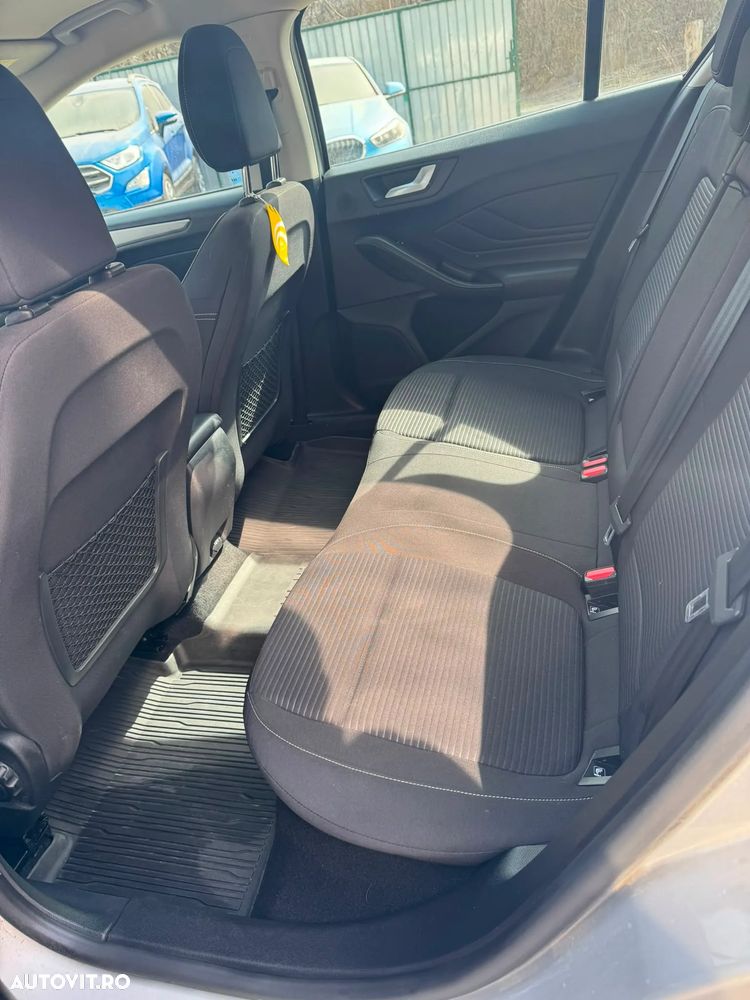 Ford Focus 1.5 EcoBlue Titanium Business - 12