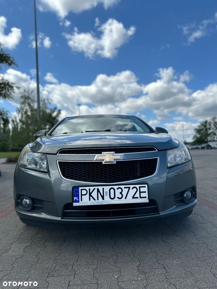 Chevrolet Cruze 1.8 LT - 8