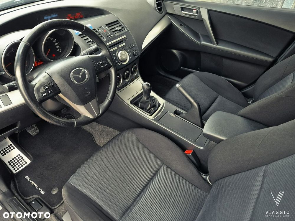 Mazda 3 1.6 Sport Active Plus - 19