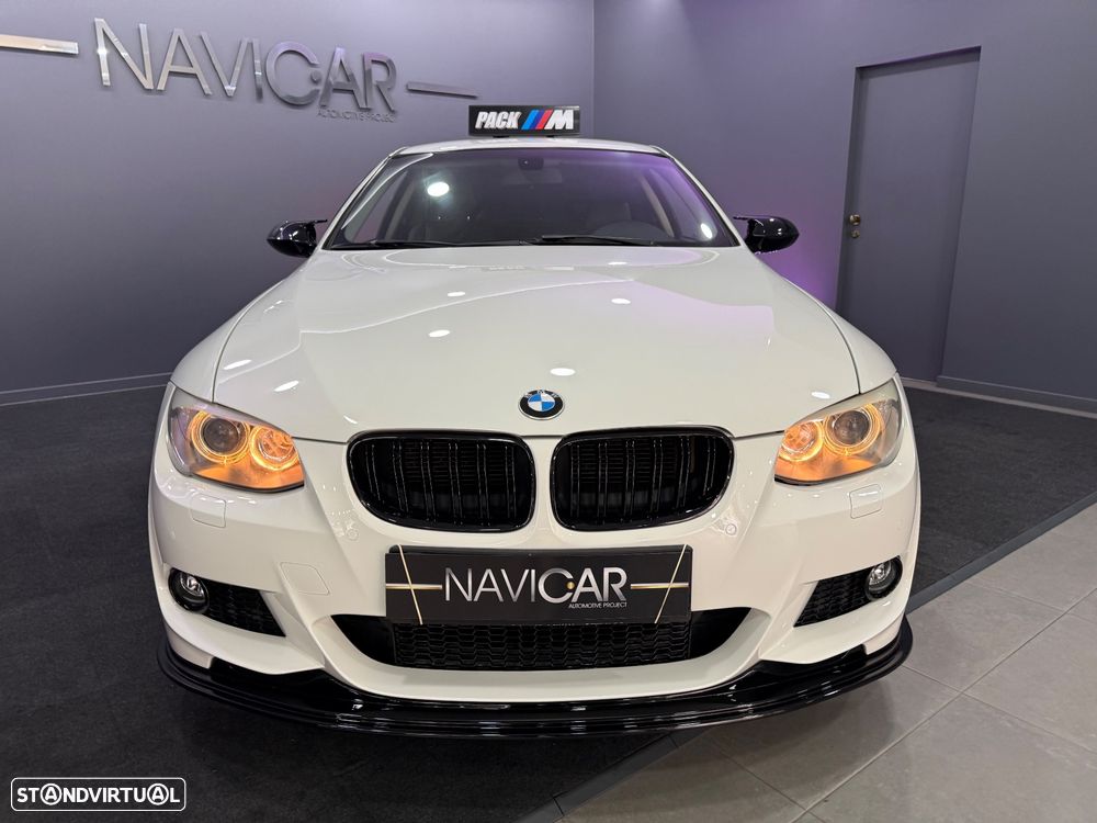 BMW 320 d Coupe - 12