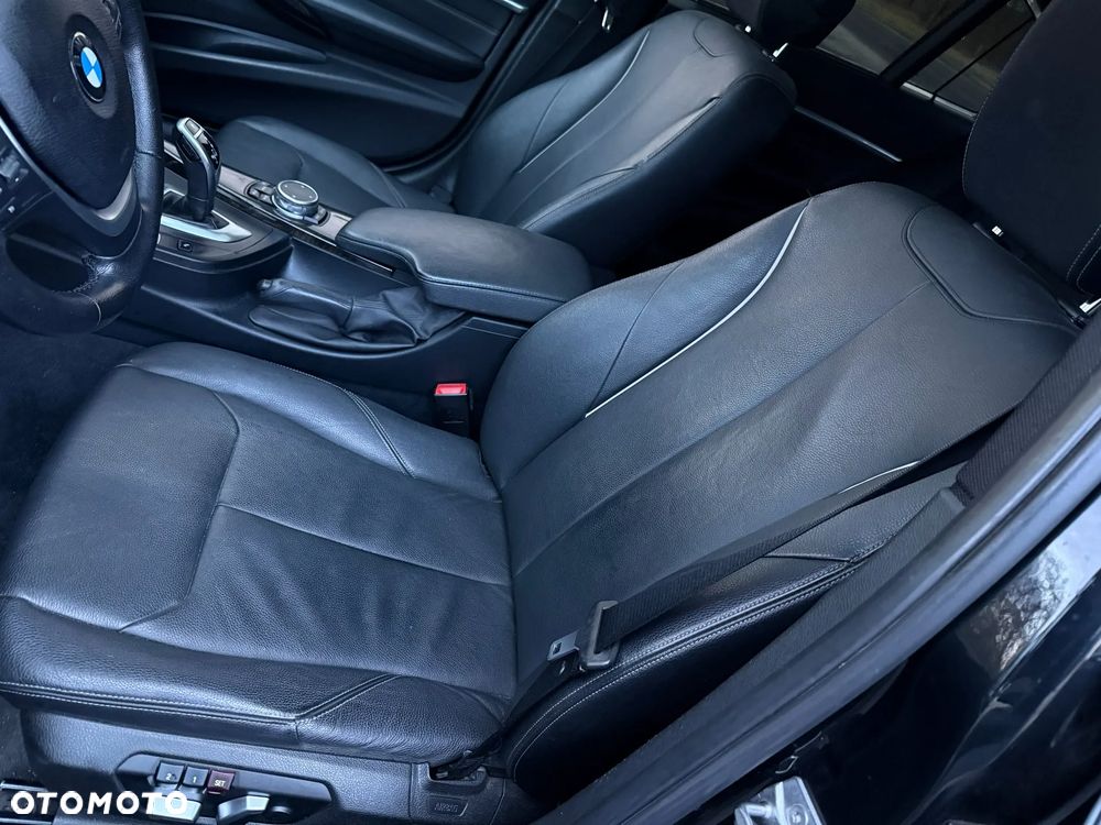 BMW Seria 3 320d Edition Luxury Line Purity - 10