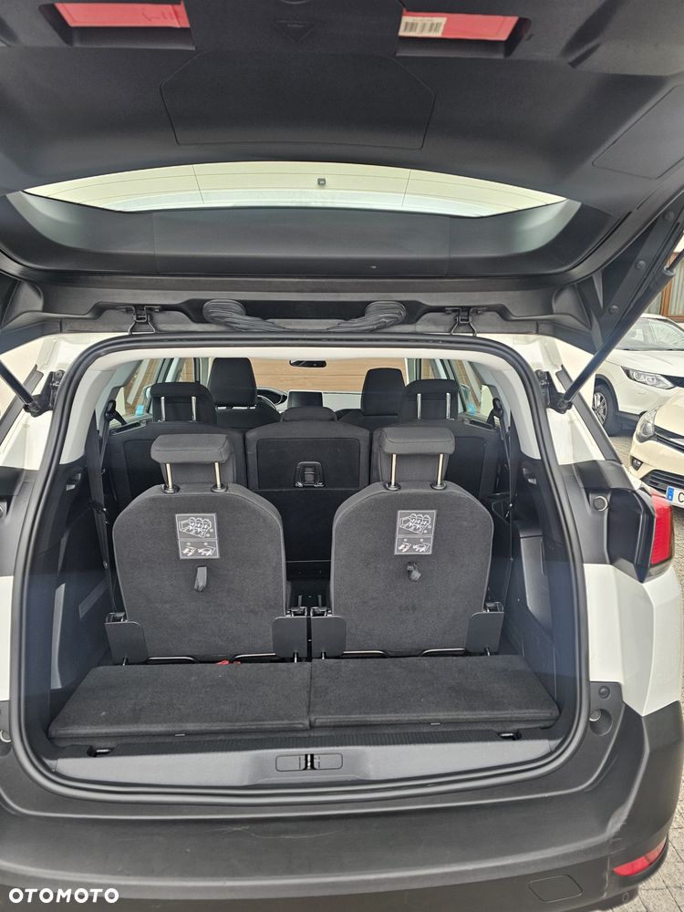 Peugeot 5008 - 7