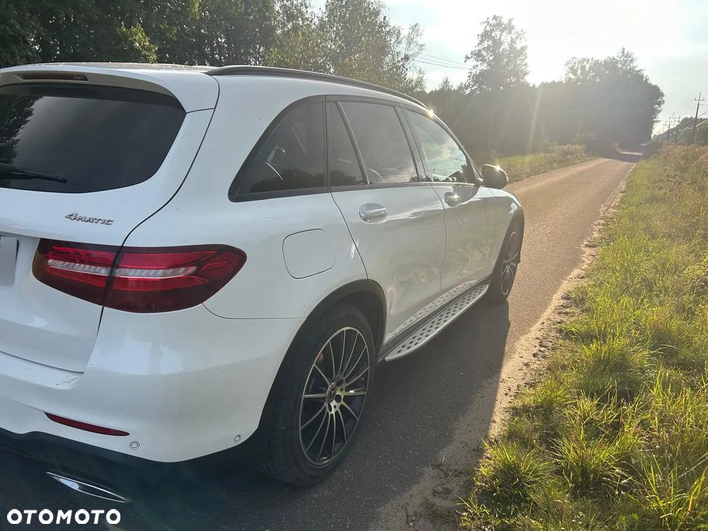 Mercedes-Benz GLC 220 d 4-Matic - 6
