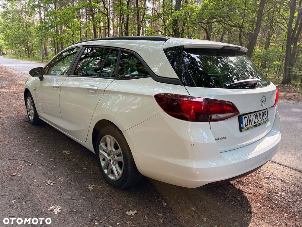 Opel Astra 1.2 T Edition S&S - 19