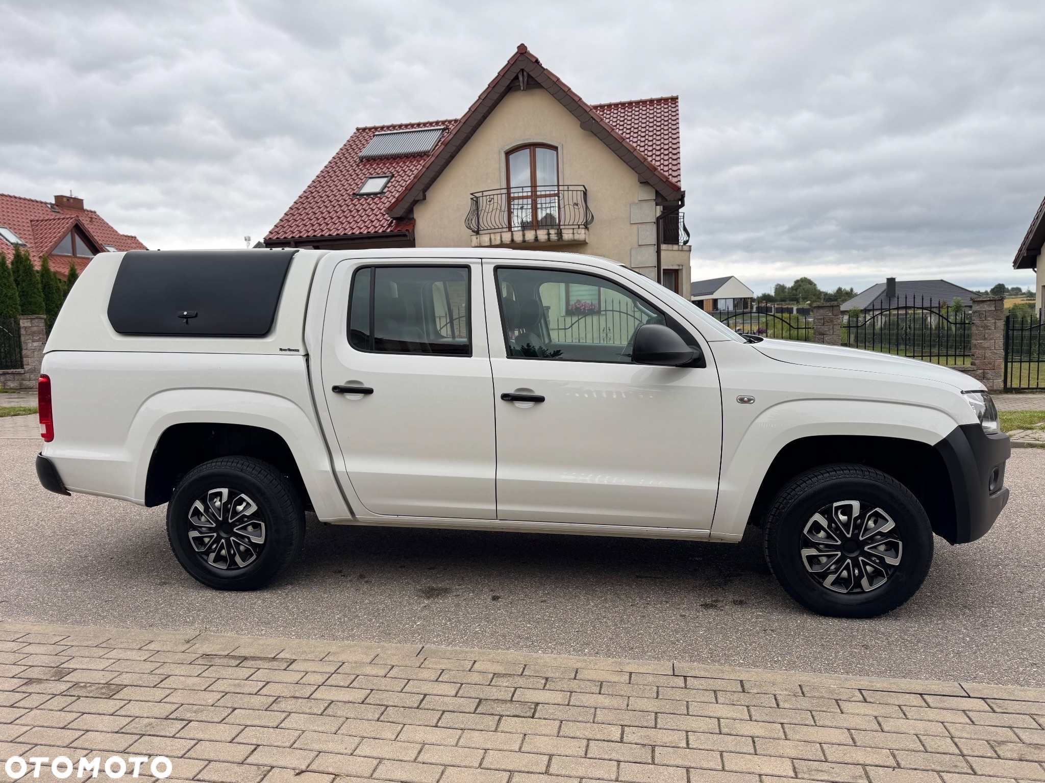 Volkswagen Amarok 2.0 TDI 4MOTION BMT - 11