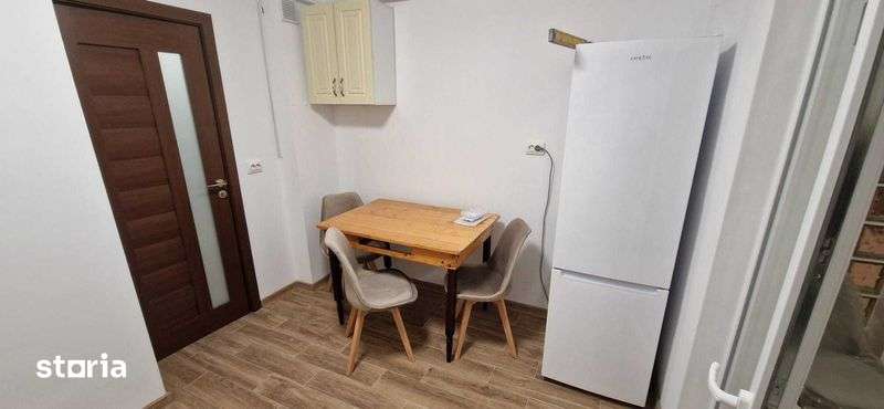 Inchiriez apartament 3 camere central — fotografia 3